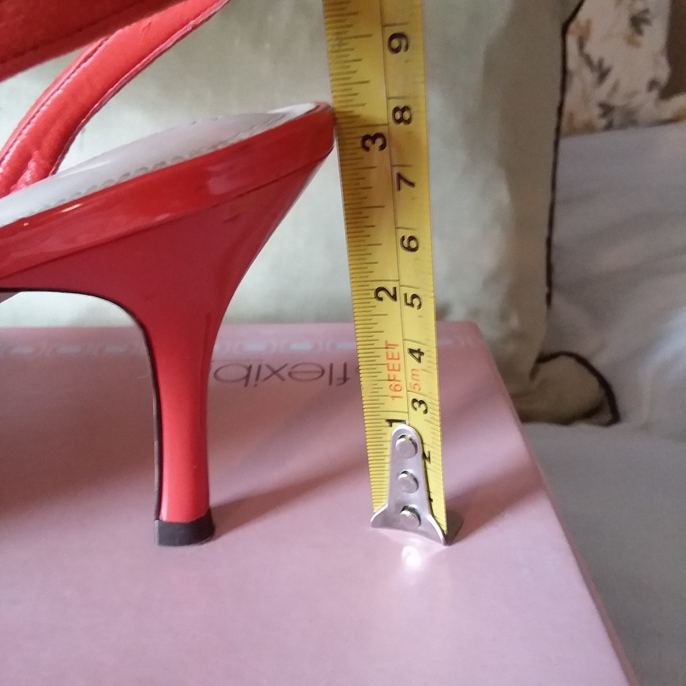 Liz Claiborne Sling Back Pumps Suede Shoes EUC - Picture 4 of 8
